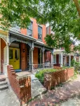 Cozy walkable downtown retreat, 3 minutes to VCU