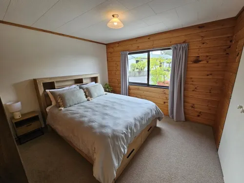 Te Mata Peak Retreat/Central to HN & Local Venues/Clean, Comfortable, & Lux