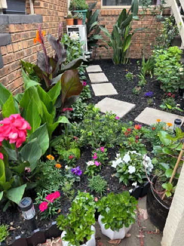 Guest Suite with Private Entrance- 6 Minutes to Airport! Hotels in Westmeadows