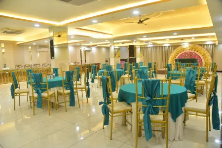 Residency by Kds Отели рядом с достопримечательностью «Victoria Park»