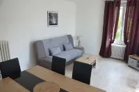 Gîte "Au Bord de L'eau" Hotels in Chambon-sur-Voueize