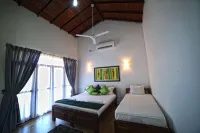 Double room on the beach with breakfast