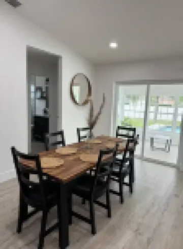 La Casita Of Spring Hill 3BR/2Bath POOL HOME