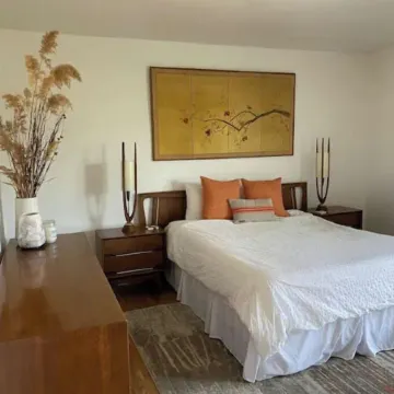 >>MAGICAL property on 5 acres in the Alabama Hills