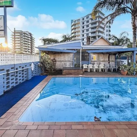 Golden Sands Motor Inn