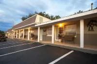 Liberty hill Executive Inn - 3-Star