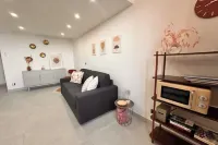 Sea View & Boho Chic Comfort 2 steps from Monaco Hotel a Roquebrune-Cap-Martin