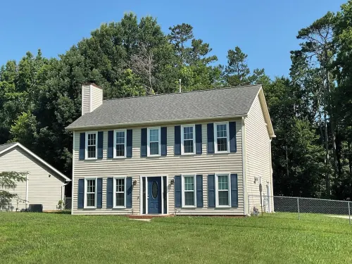 Charming 2-bedroom house in welcoming High Point with WiFi, AC