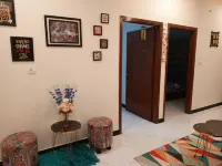 Peaceful & Executive appartment for a family. Nearby supermarkets, airport .