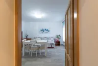 Comfortable Apartment in Umag With Parking Space