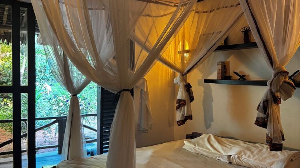 Charming 3-bedroom cottage, in a lush eco friendly compound in Kilifi with WiFi