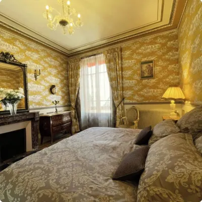 VICHY LUXE NAPOLEON III Hotels near VICHY RAILWAY STATION RAILWAY STATION