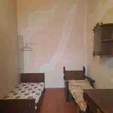 Tamuna Guesthouse 2nd Floor in Tbilisi city center. Best location possible !!! Rooms