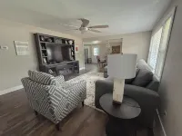 Emerald & Ivory Cottage