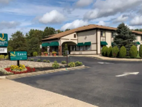 Quality Inn Near Toms River Corporate Park Hotels in Ocean County