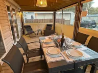 Your mobile home with covered terrace and barbecue is waiting for you this summer. Hotels in Quend