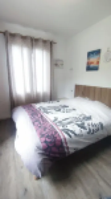 Joli Haut de Villa Avec Grand Jardin, Entre mer et Montagne Animaux Acceptés Hotels in Peymeinade