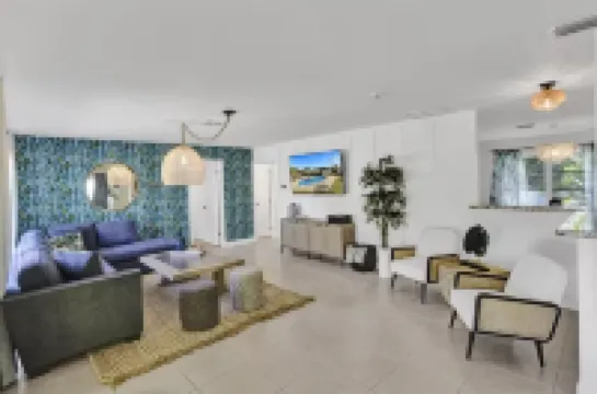 Welcome To The Leaf House