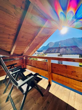 Tannensuite Inzell -  Vacation Apartment - Take a Deep Breath. Relax. Discover New Things. Отели рядом с достопримечательностью «Badepark Inzell»