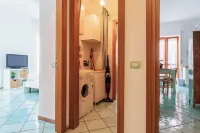 Casa Elan Salerno, large and bright apartment, a stone's throw from the beach