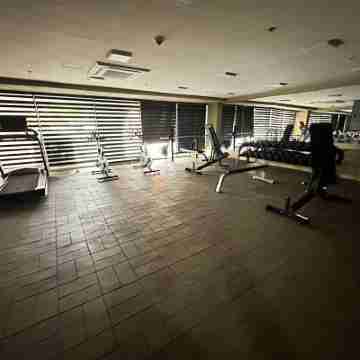 Cheerful family room Fitness & Recreational Facilities