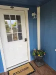 Cozy cabin in a quiet neighborhood near downtown Hamilton