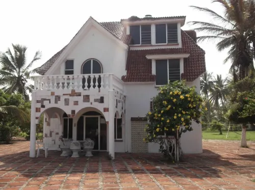 Hotel Casitas Del Tajin