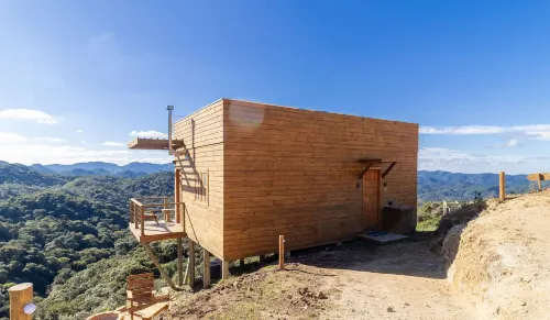 Chalet w/Jacuzzi Near Florianópolis VST028 Hotels in Anitápolis