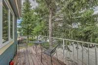 Dreamy, Family-Friendly Cloudcroft Townhome! - Homestays