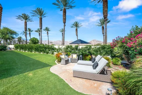 Rancho La Quinta Country Club Spanish Beauty w/ Detached Casita