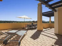 Perfect Beach & Golf Holiday Villa at Gramacho Golf Resort Carvoeiro, 4 bedrooms