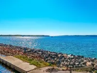 "Ethly" - 10m from the Sea