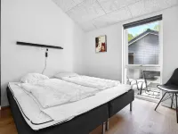 "Helina" - 180m from the Sea Hotels near Gl. Haderslev Kirke (Sct. Severin)