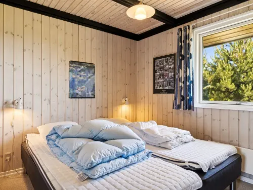 "Janick" - 150m from the sea - Homestays
