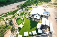 Resort at Fredericksburg Unit 1 Hotels in Gillespie County