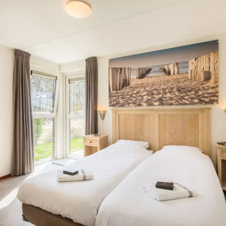 Cozy Coastal Retreat Texel
