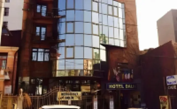 Dalin Hotel