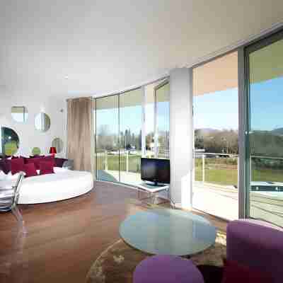 Pisa Tower Plaza Rooms