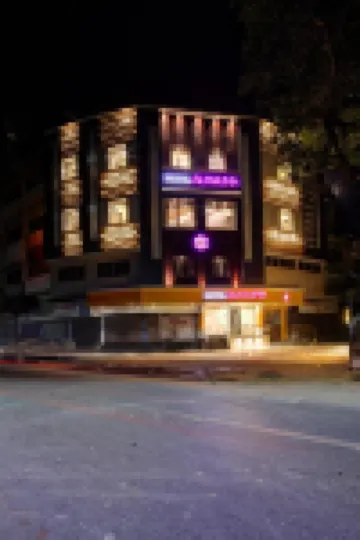 Hotel Alka Inn Hotels near Hathee Singh Jain Temple