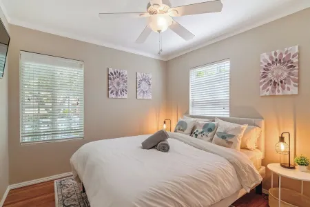 Stylish 3BR Getaway + Pool