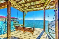 Margaritavilla-4 bed/3.5 baths-Water Front-Amazing