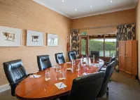 Jozini Tiger Lodge & Spa by Dream Resorts - parking