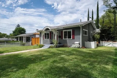 Guest House Pasadena