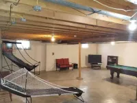 FriendsGiving Getaway : Sleeps 11 - Bar Room - Game Room - Handicap Accessible Hotels in Williams County