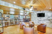 Deck & Fire Pit: Unique Pottsboro Haven - Homestays