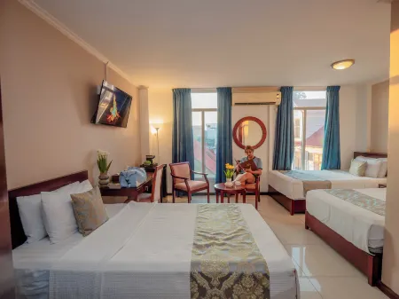 Hotel Palacio Отели в г. Парамарибо