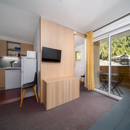 Apartment in France with Ski Slope Access