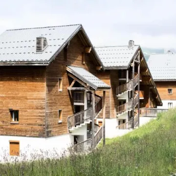 Residence La Crête du Berger Отели в г. Ле Деволюи