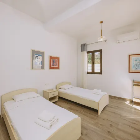 Villa in Panormo with Private Pool & Beach