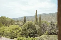 Le Galinier Lourmarin, a Beaumier Guesthouse - マウンテンビュー